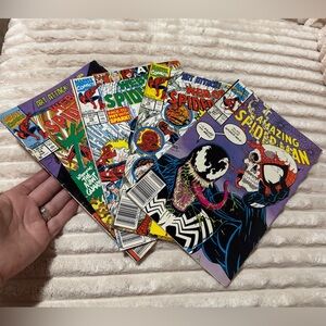 Marvel Comics The Amazing Spider-Man & Web of Spider-Man Comic Lot - Venom Cover